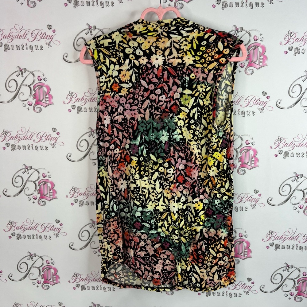 Cable & gauge tank top vibrant Floral V-Neck Blouse Multicolor flowers - Picture 2 of 10